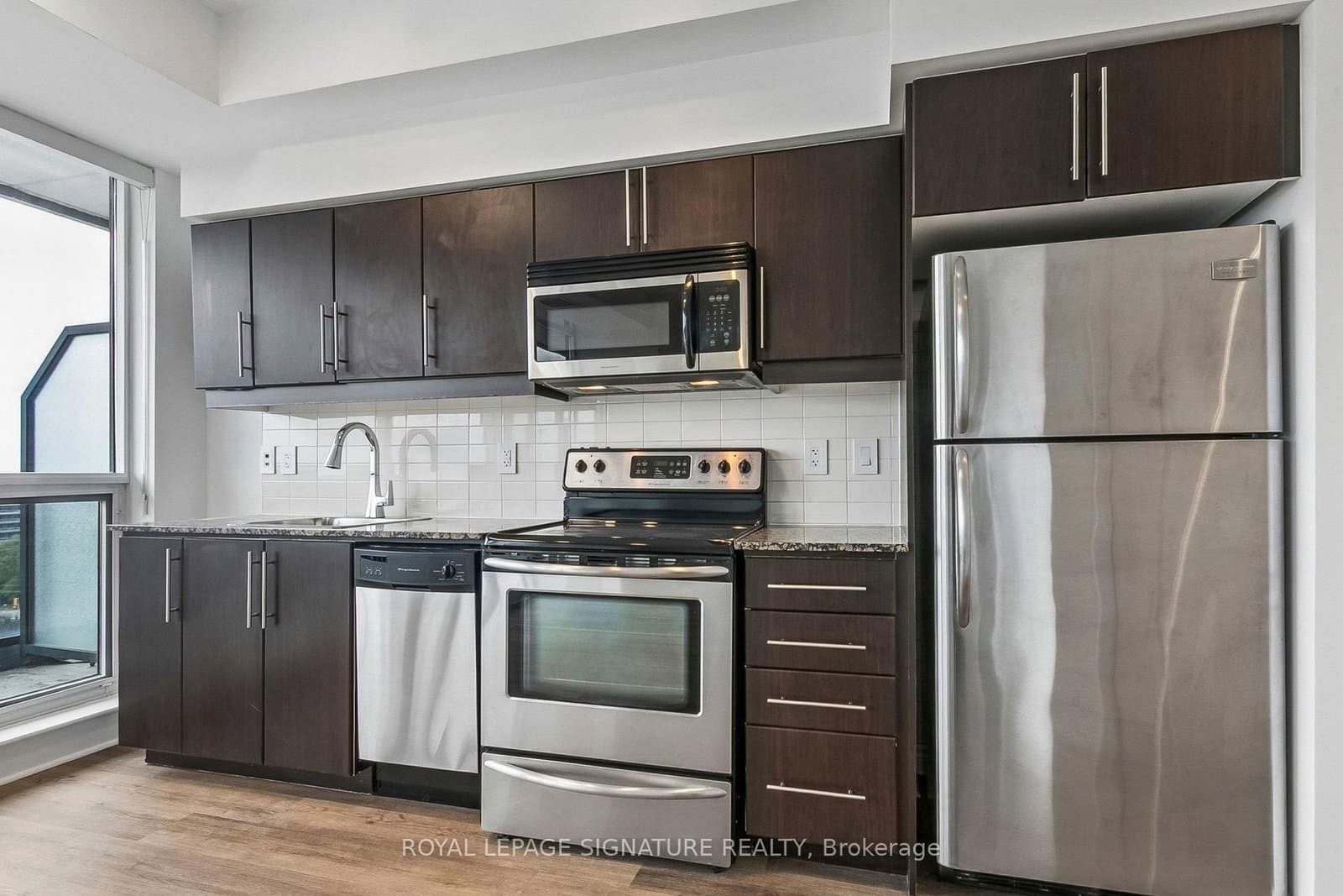 2885 Bayview Avenue, Unit 923 thumbnail 10