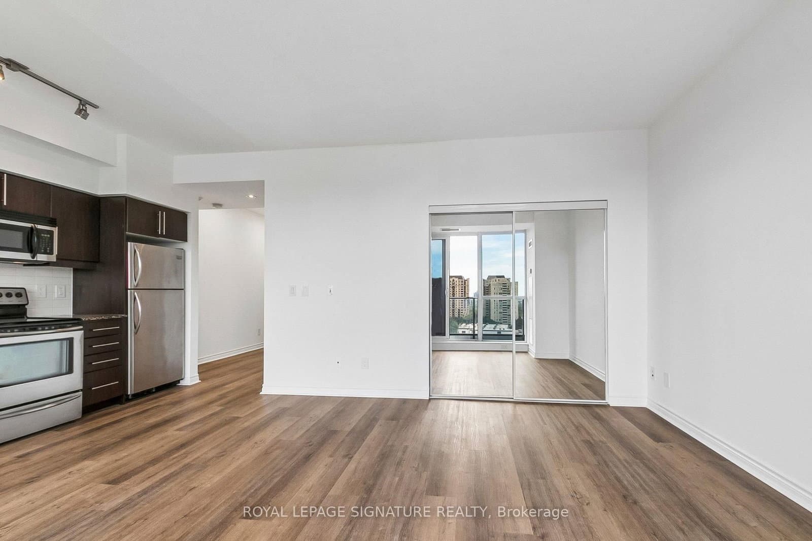 2885 Bayview Avenue, Unit 923 thumbnail 13