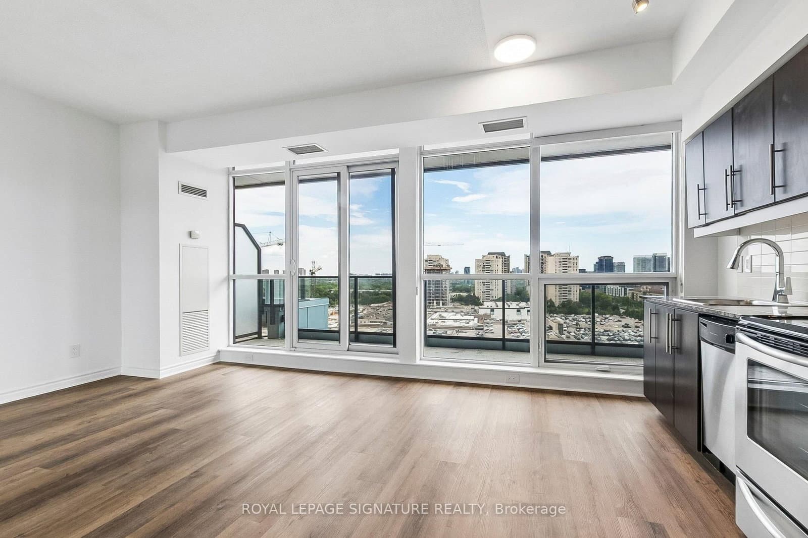 2885 Bayview Avenue, Unit 923 thumbnail 7