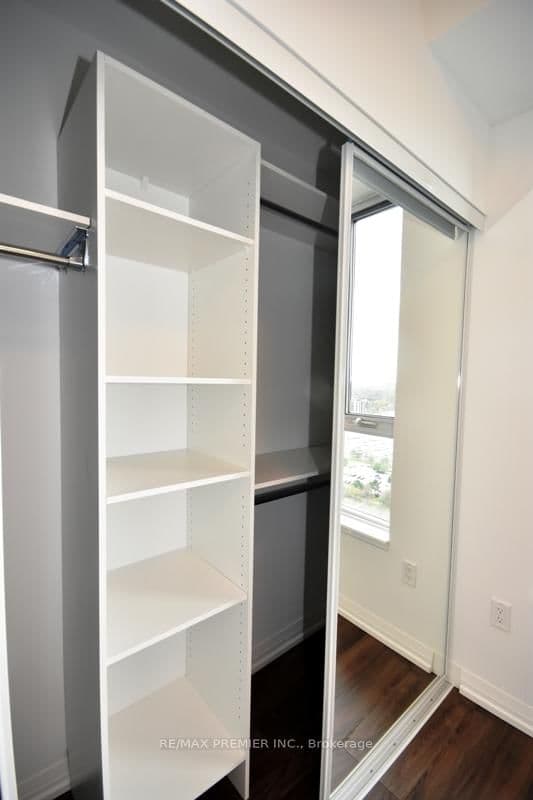 55 Ann O'Reilly Road, Unit 2302 thumbnail 12