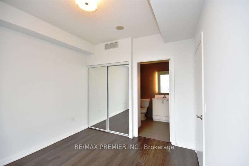 55 Ann O'Reilly Road, Unit 2302 thumbnail 7