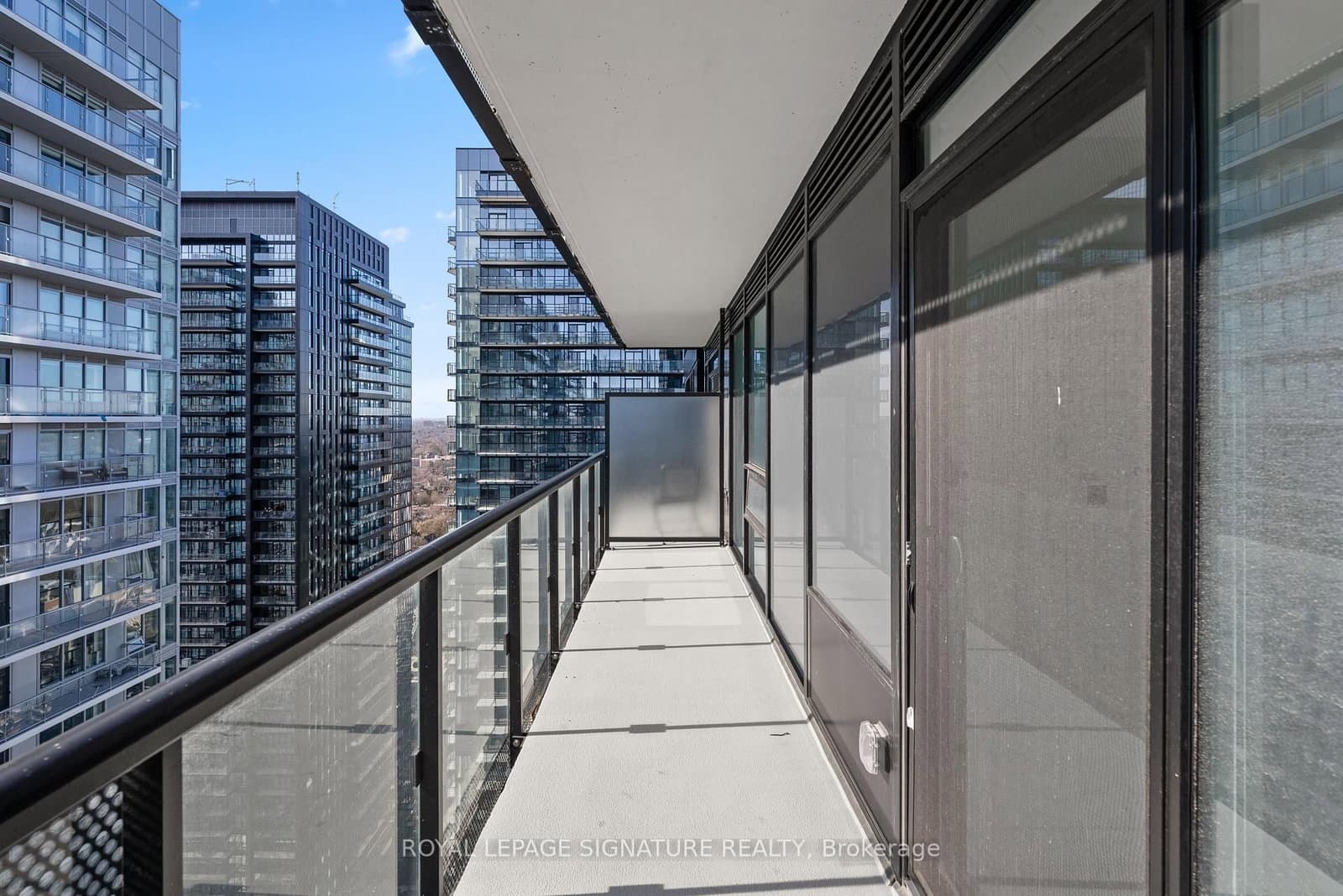 117 Broadway Avenue, Unit 2502 thumbnail 18
