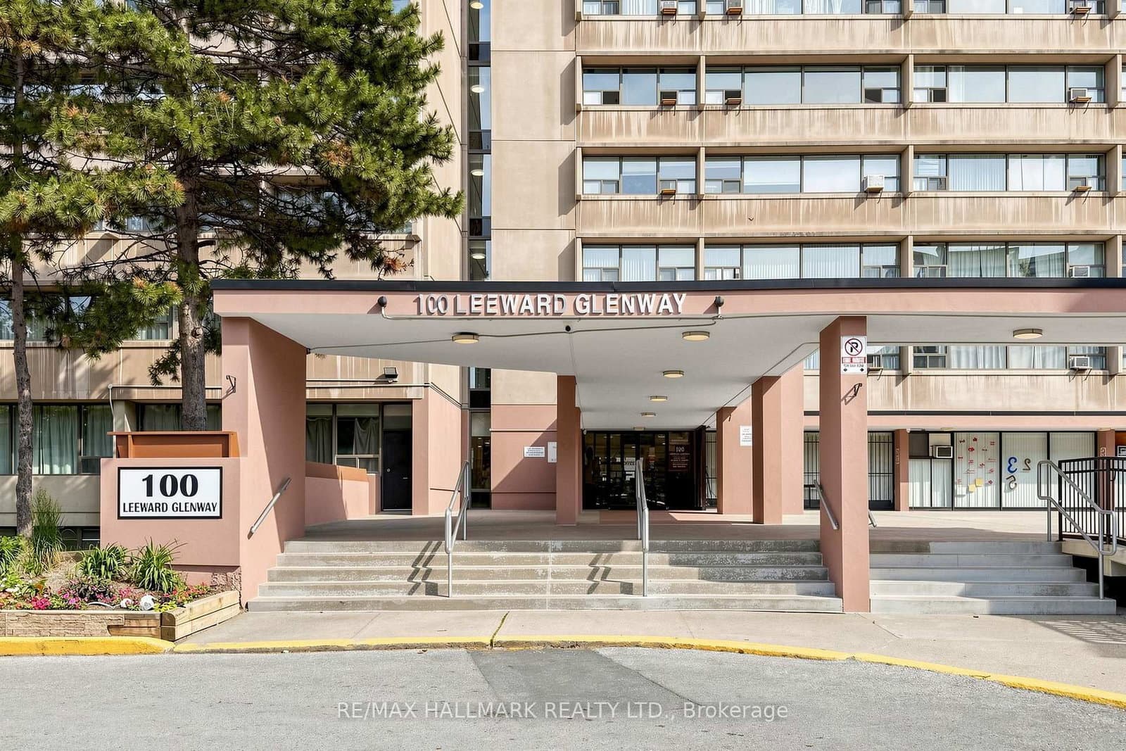 100 Leeward Glenway, Unit 701 - Image 1