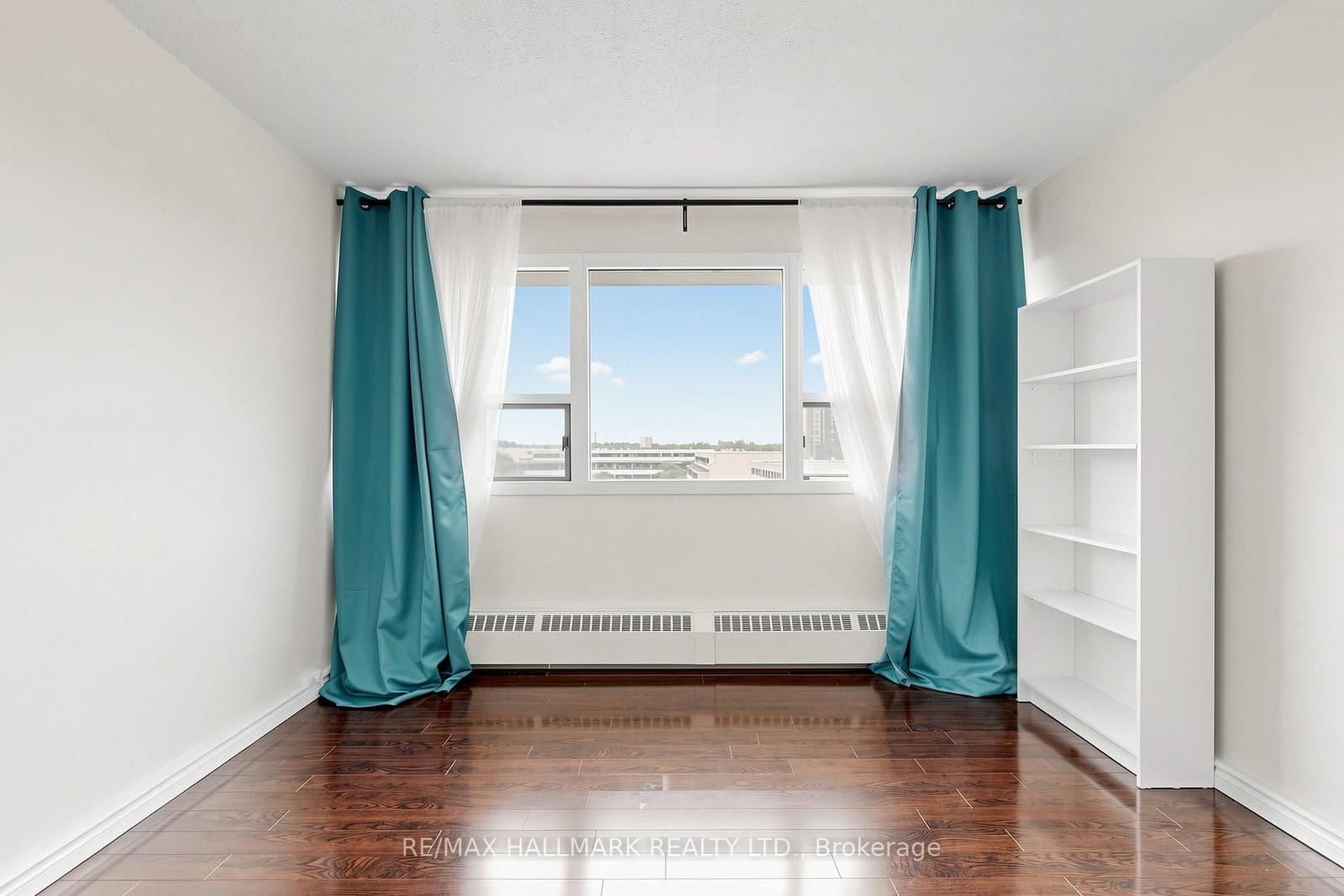 100 Leeward Glenway, Unit 701 thumbnail 20