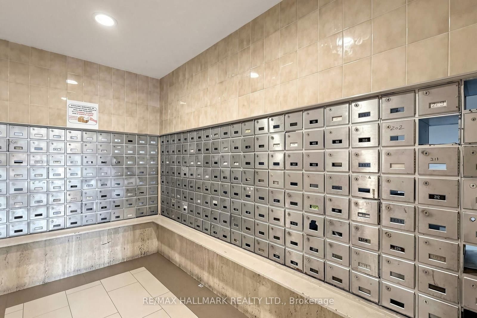 100 Leeward Glenway, Unit 701 thumbnail 28