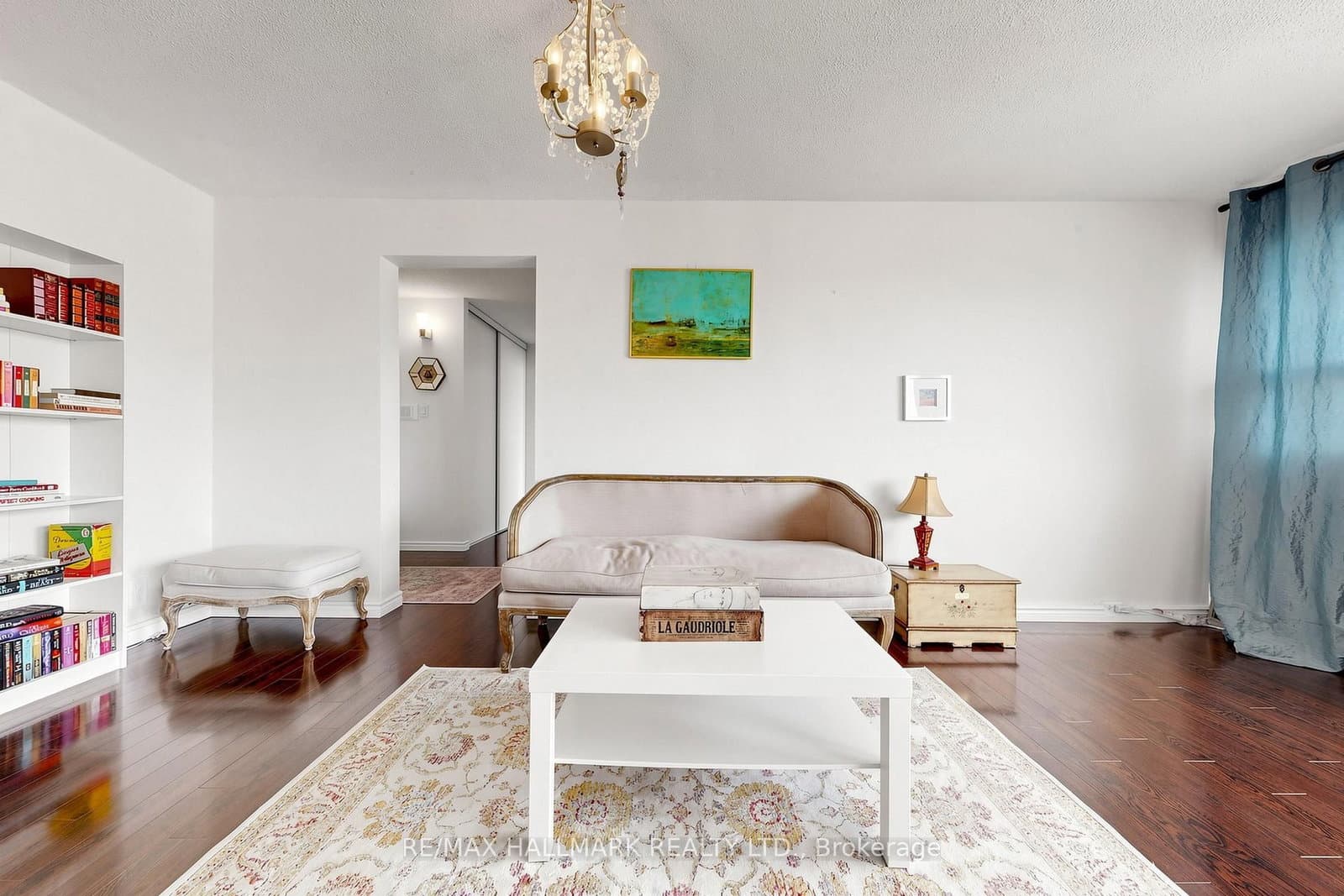 100 Leeward Glenway, Unit 701 thumbnail 6