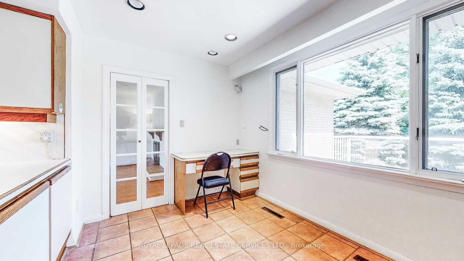 24 Burleigh Heights Drive thumbnail 18