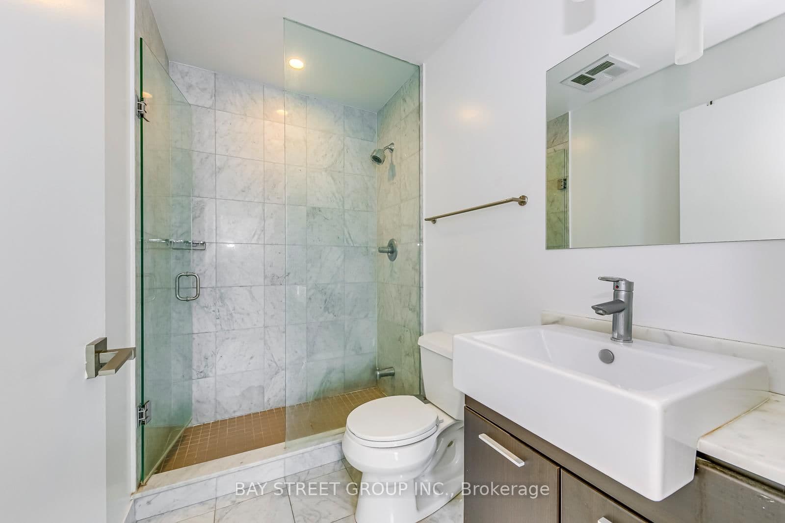 770 Bay Street, Unit Ph608 thumbnail 21