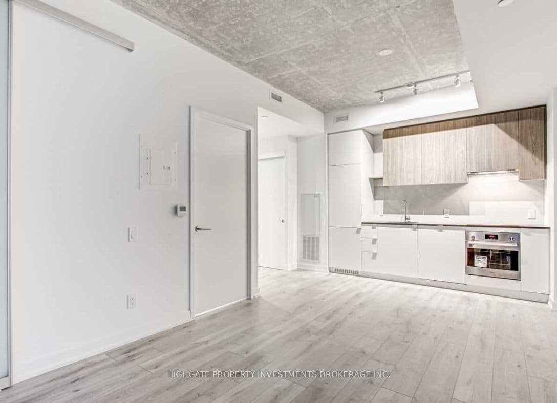 161 Roehampton Avenue, Unit 228 thumbnail 7