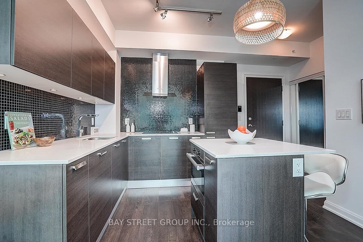 11 Bogert Avenue, Unit 3209 thumbnail 14