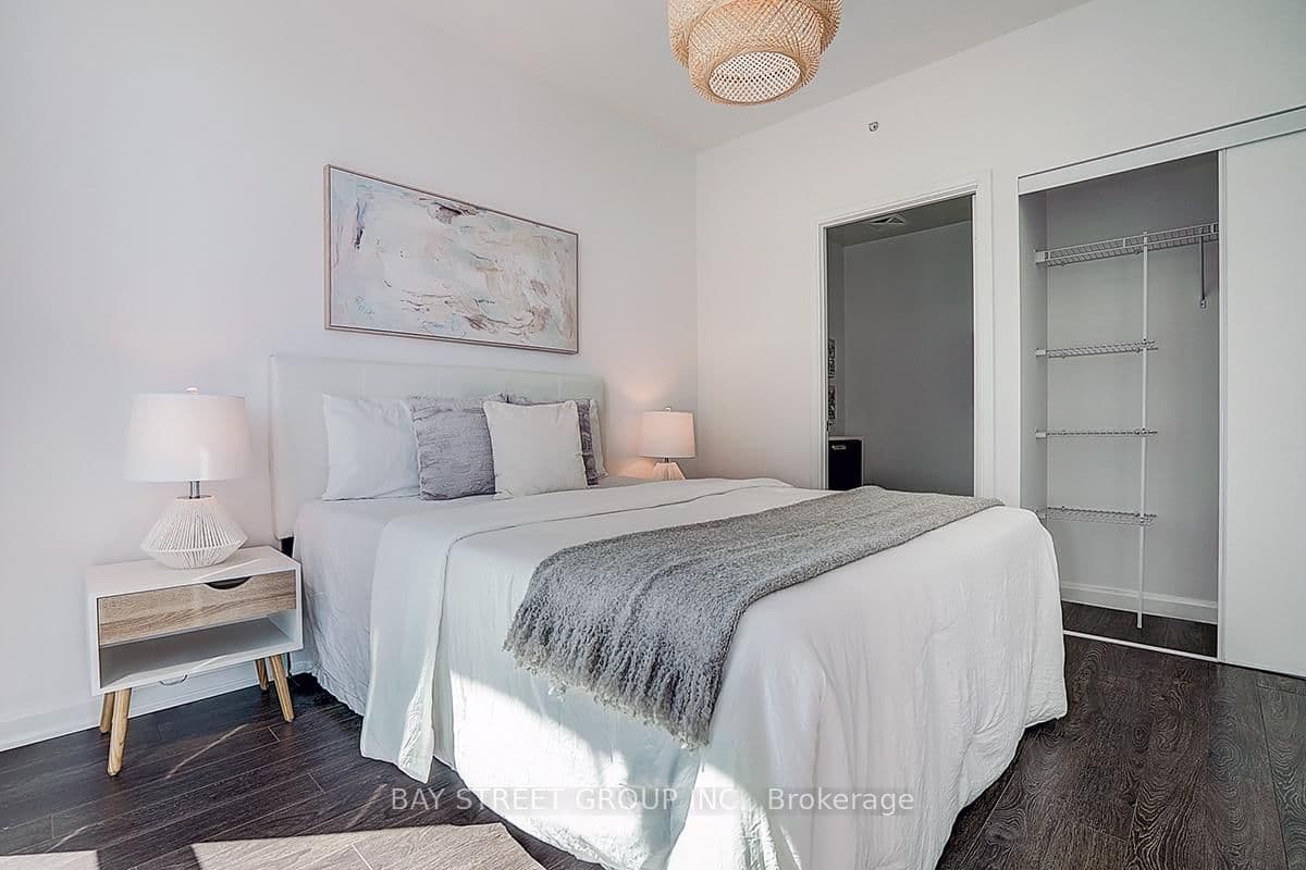 11 Bogert Avenue, Unit 3209 thumbnail 28