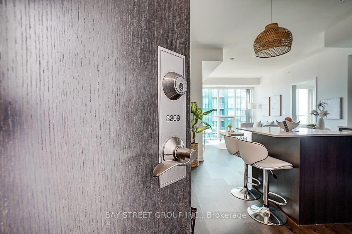 11 Bogert Avenue, Unit 3209 thumbnail 8
