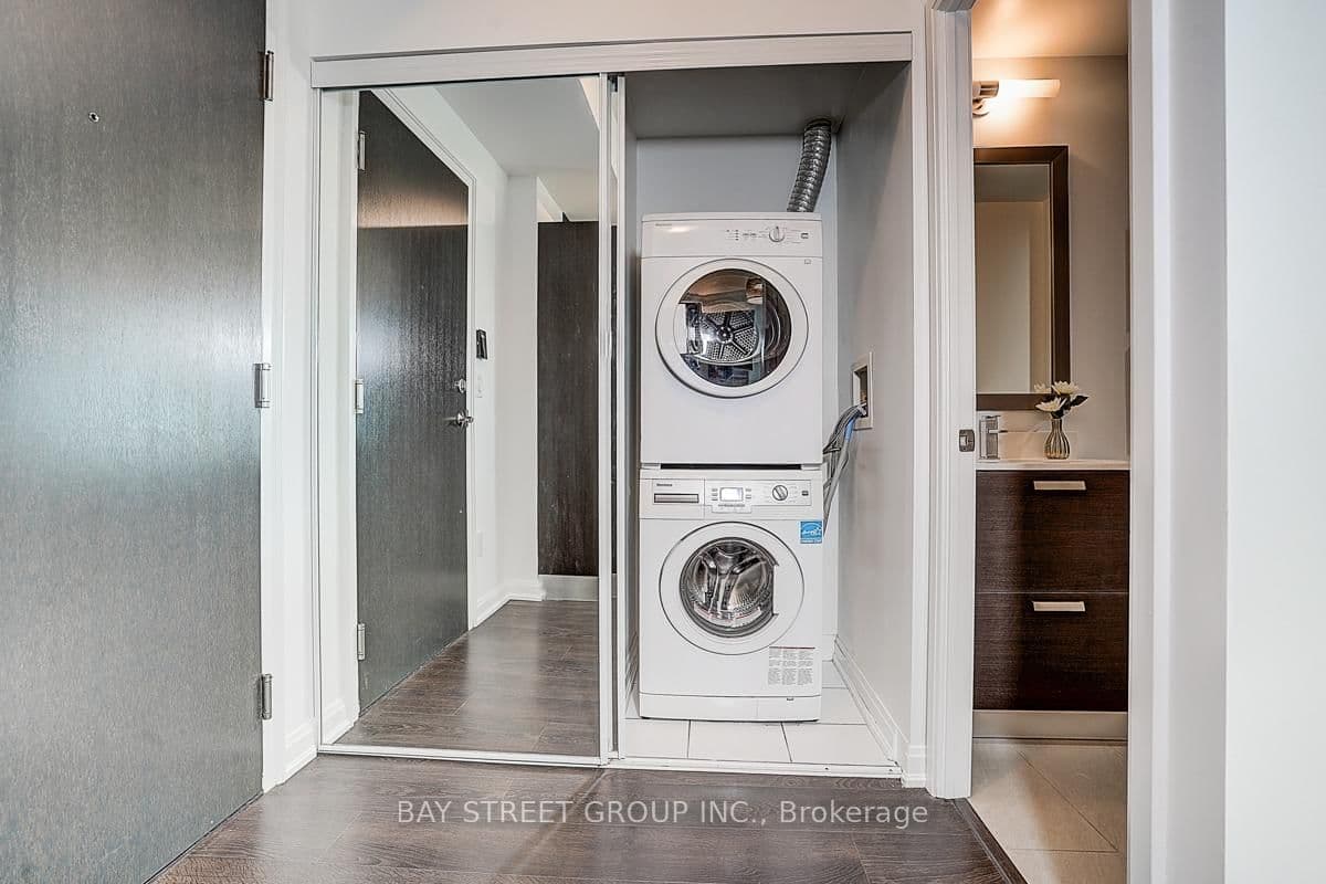 11 Bogert Avenue, Unit 3209 thumbnail 9