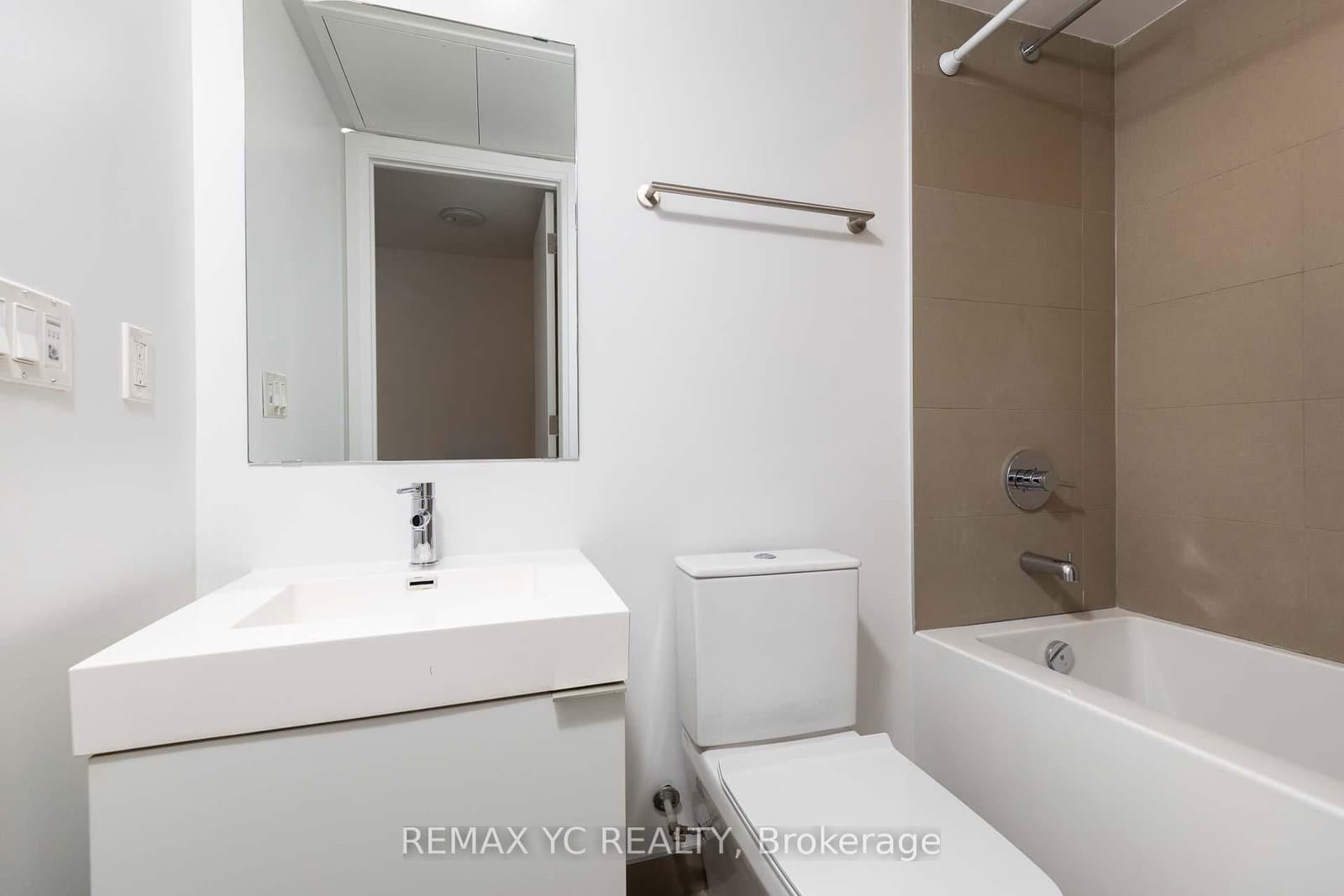 99 Foxbar Road, Unit 1908 thumbnail 14