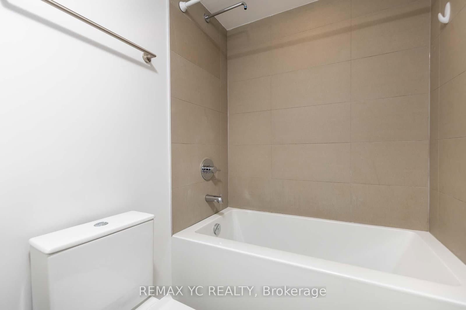 99 Foxbar Road, Unit 1908 thumbnail 15
