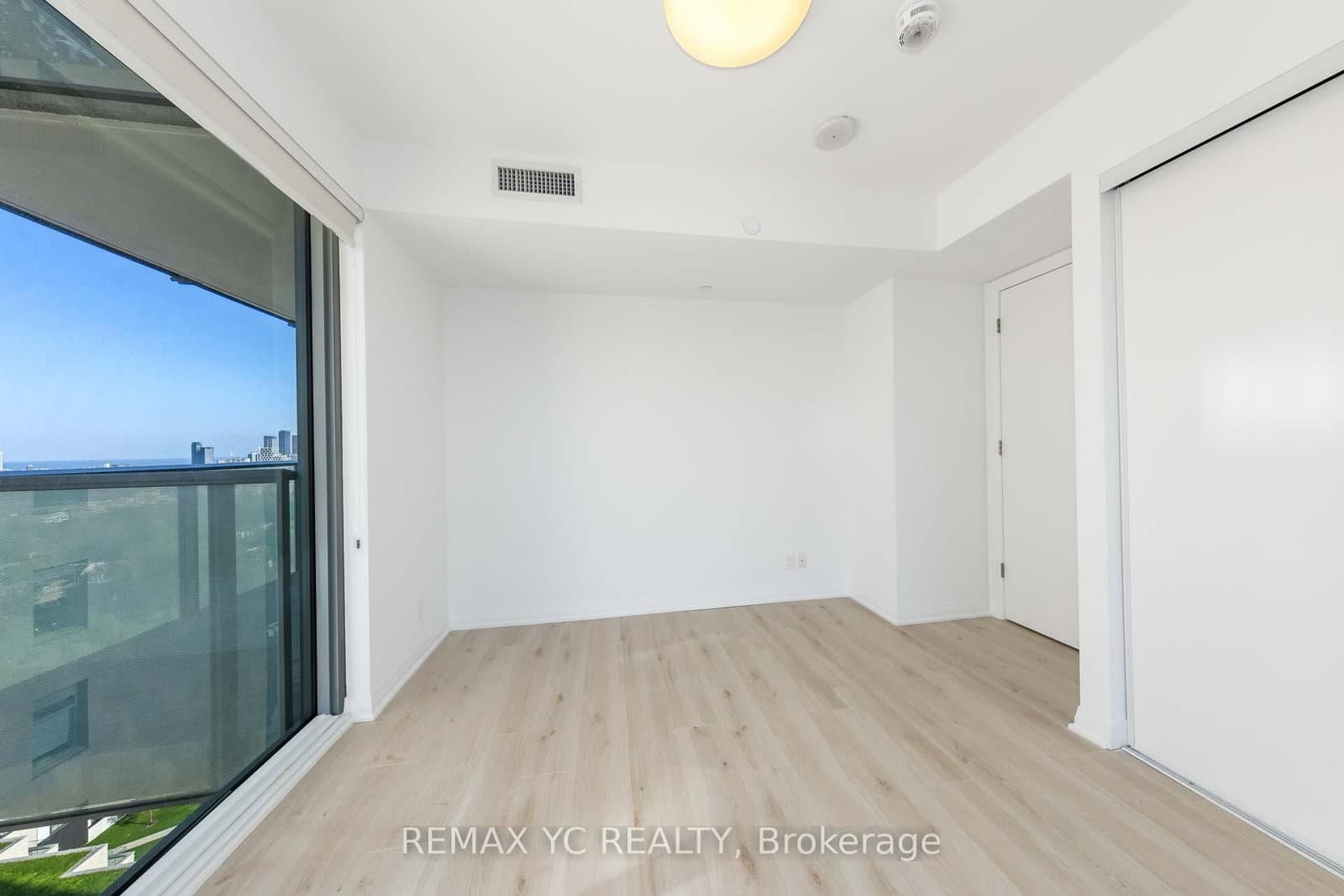 99 Foxbar Road, Unit 1908 thumbnail 20