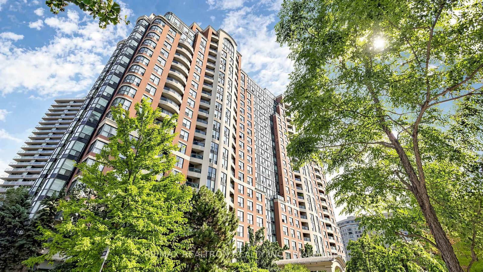 23 Lorraine Drive, Unit 502 thumbnail 3