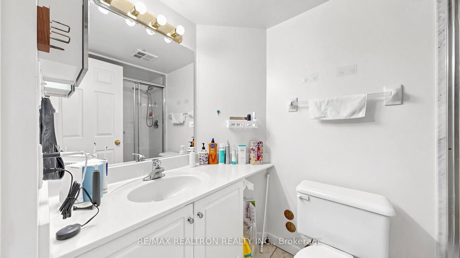 23 Lorraine Drive, Unit 502 thumbnail 34