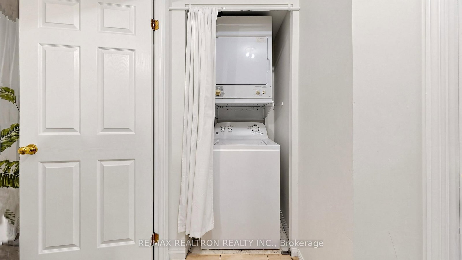 23 Lorraine Drive, Unit 502 thumbnail 36
