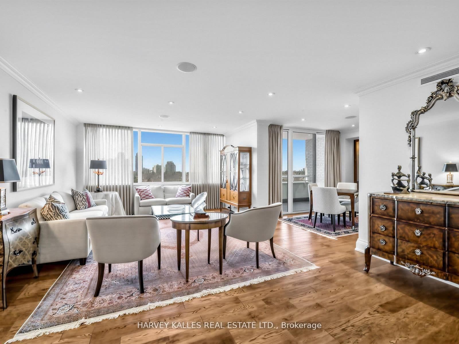 500 Avenue Road, Unit 1201 thumbnail 11