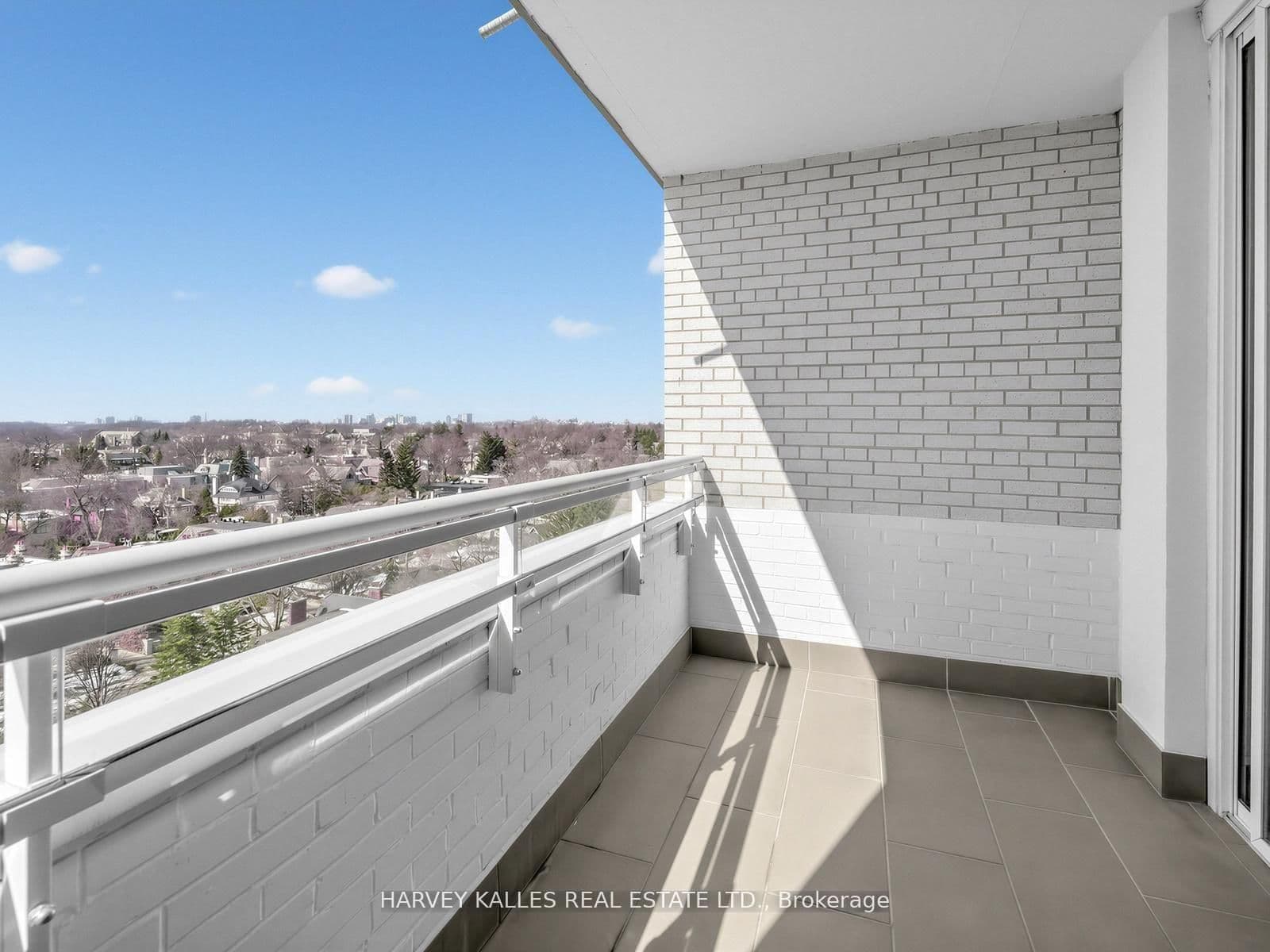 500 Avenue Road, Unit 1201 thumbnail 16
