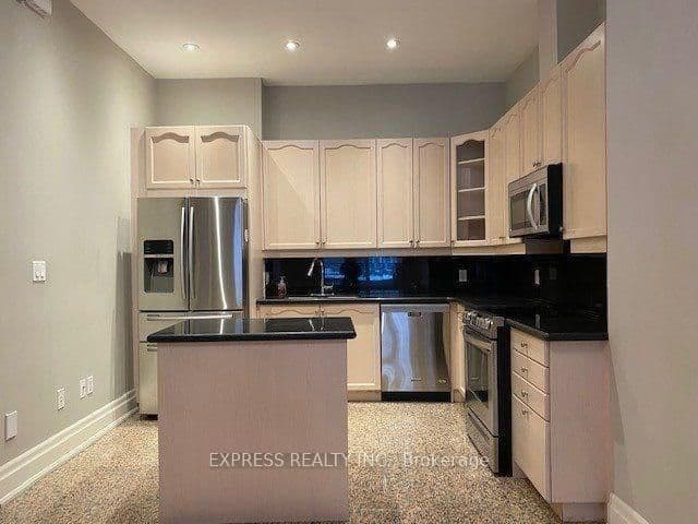 51 York Mills Road, Unit 302 thumbnail 6