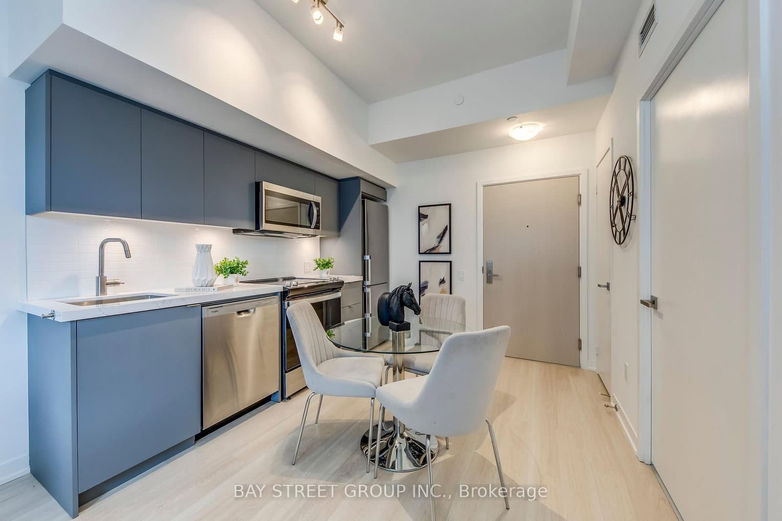 500 Wilson Avenue, Unit 533 thumbnail 11