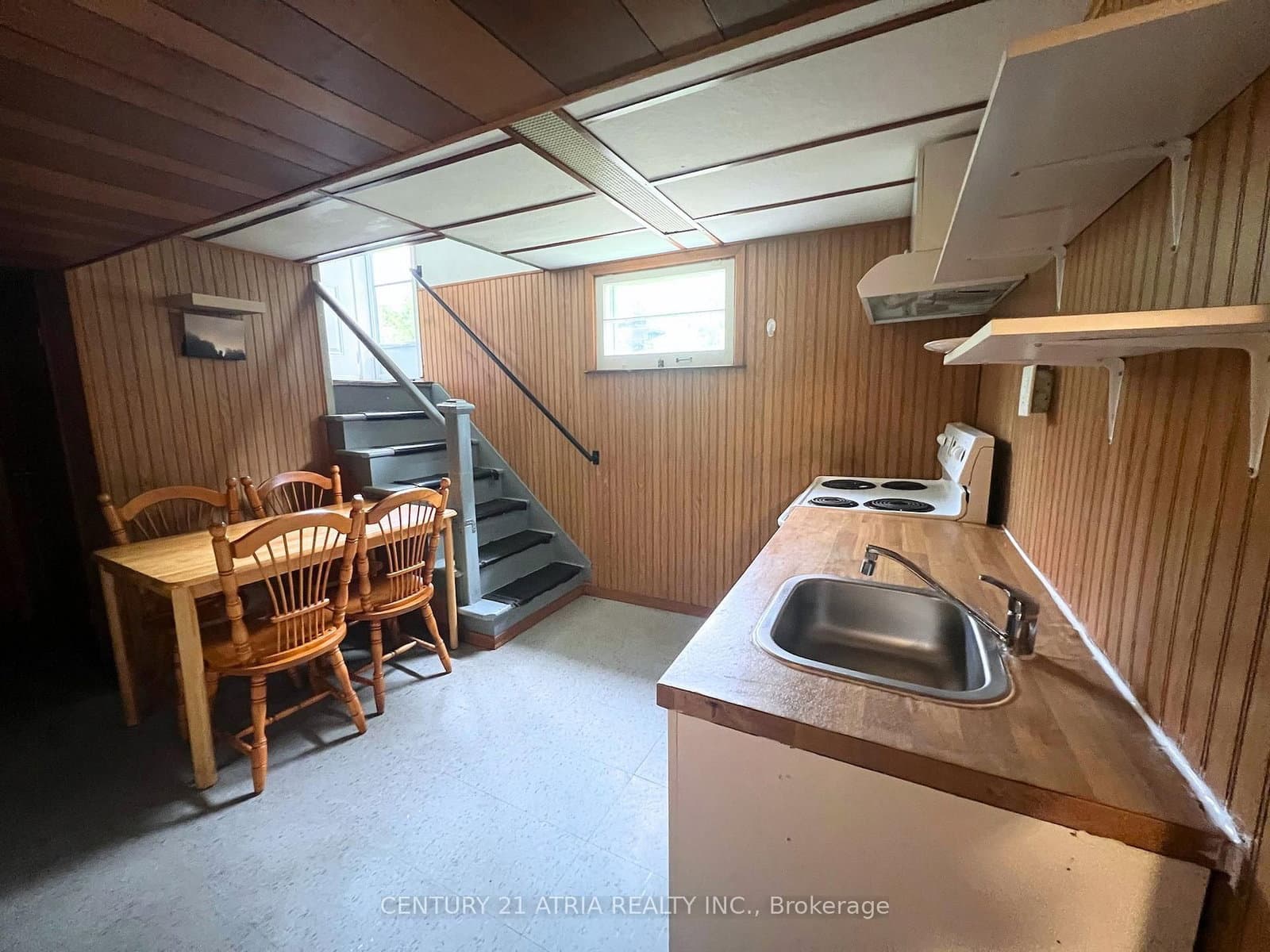 209 Hendon Avenue, Unit Bsmt thumbnail 4