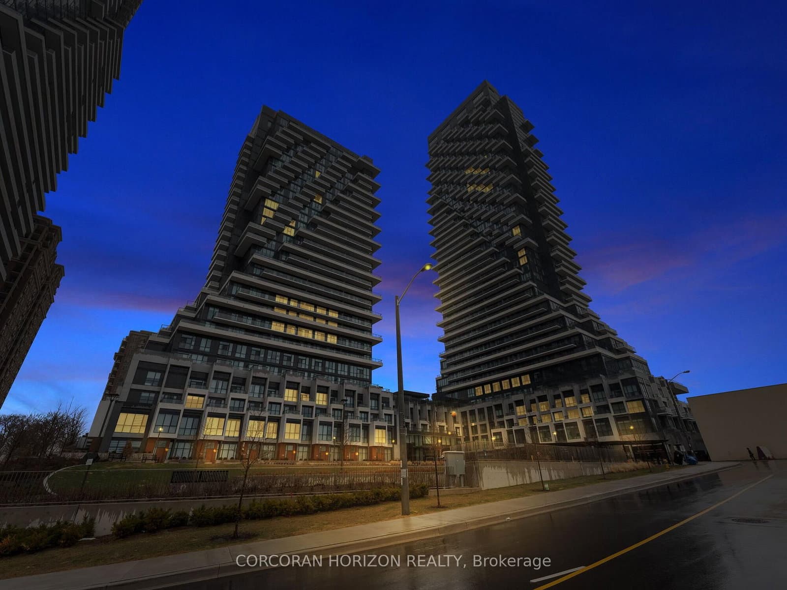 30 Inn On The Park Drive, Unit 221 - Image 1