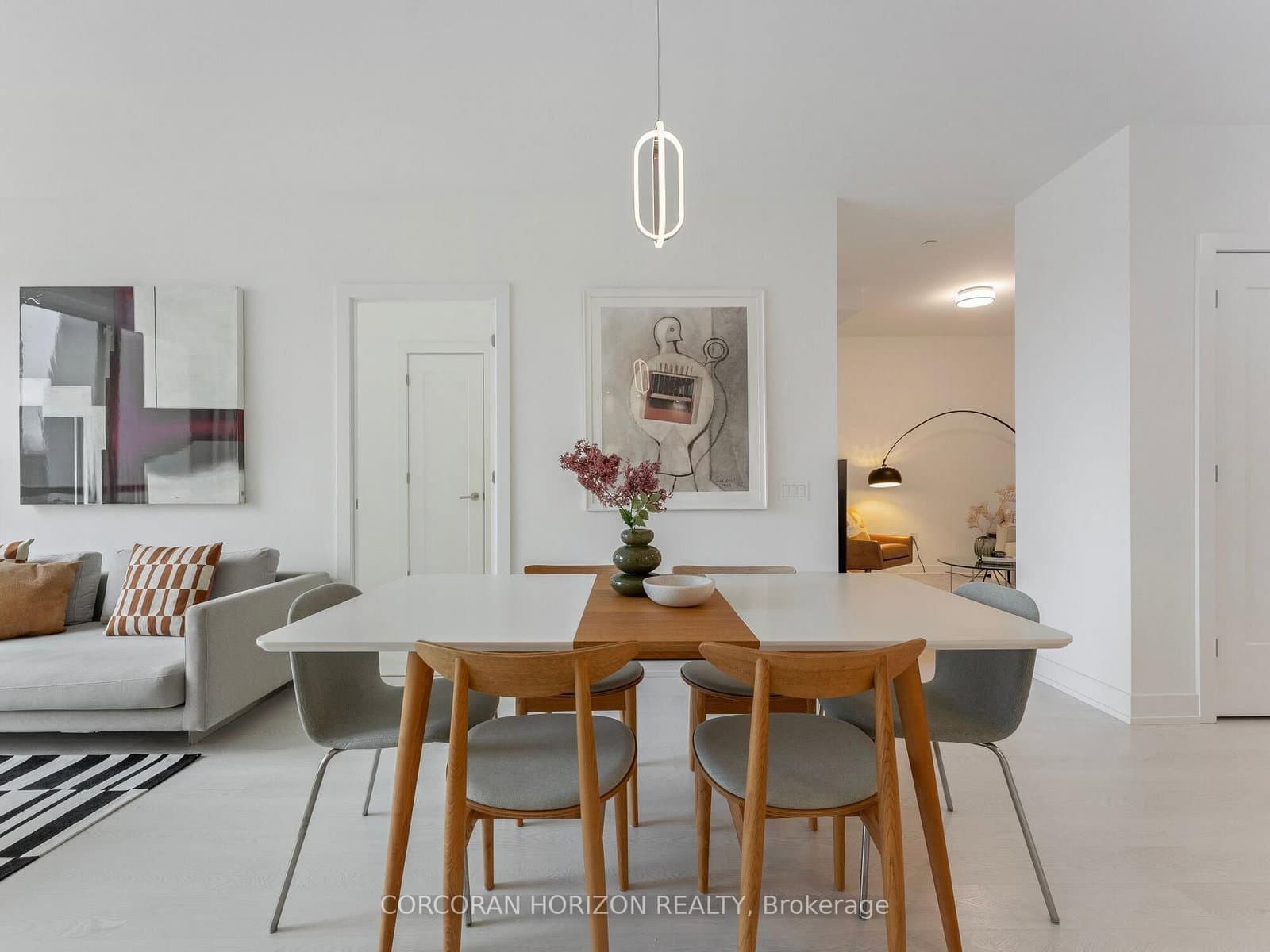 30 Inn On The Park Drive, Unit 221 thumbnail 15