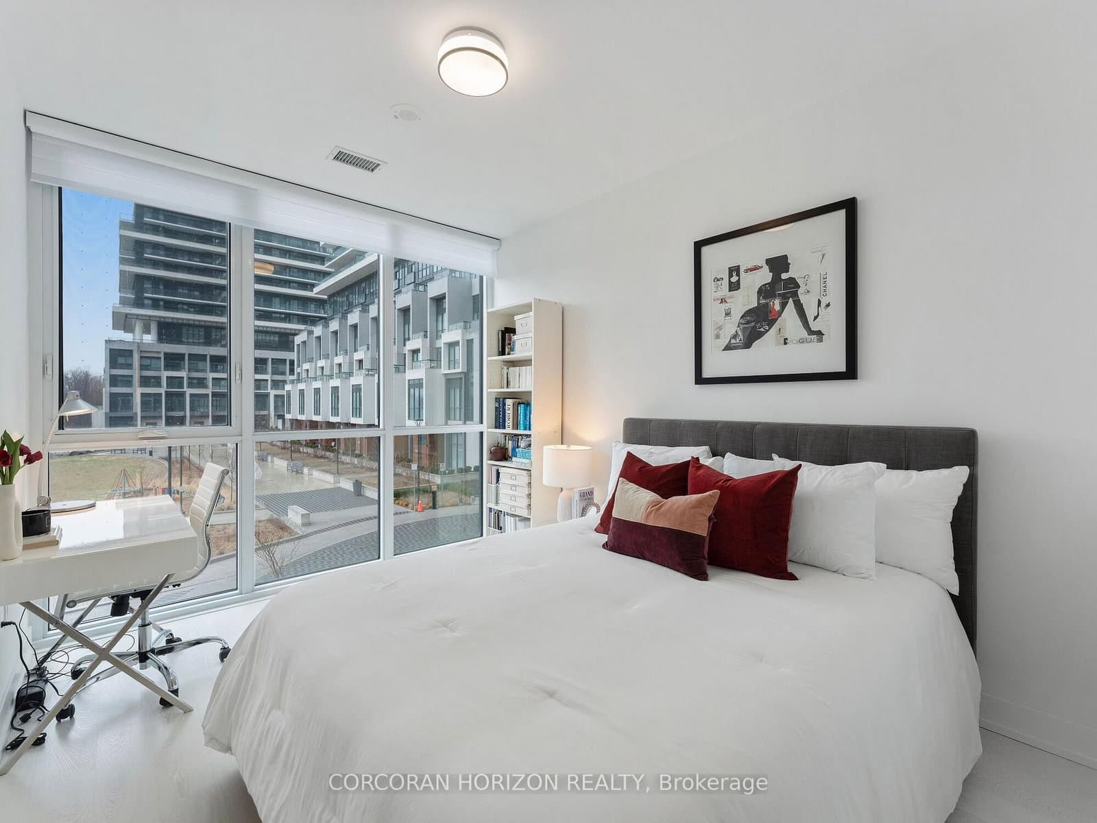 30 Inn On The Park Drive, Unit 221 thumbnail 34