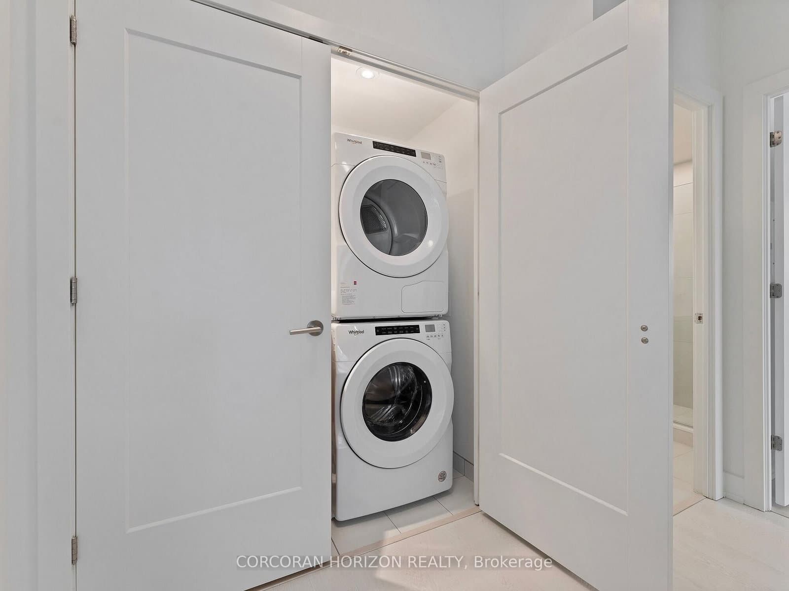 30 Inn On The Park Drive, Unit 221 thumbnail 40