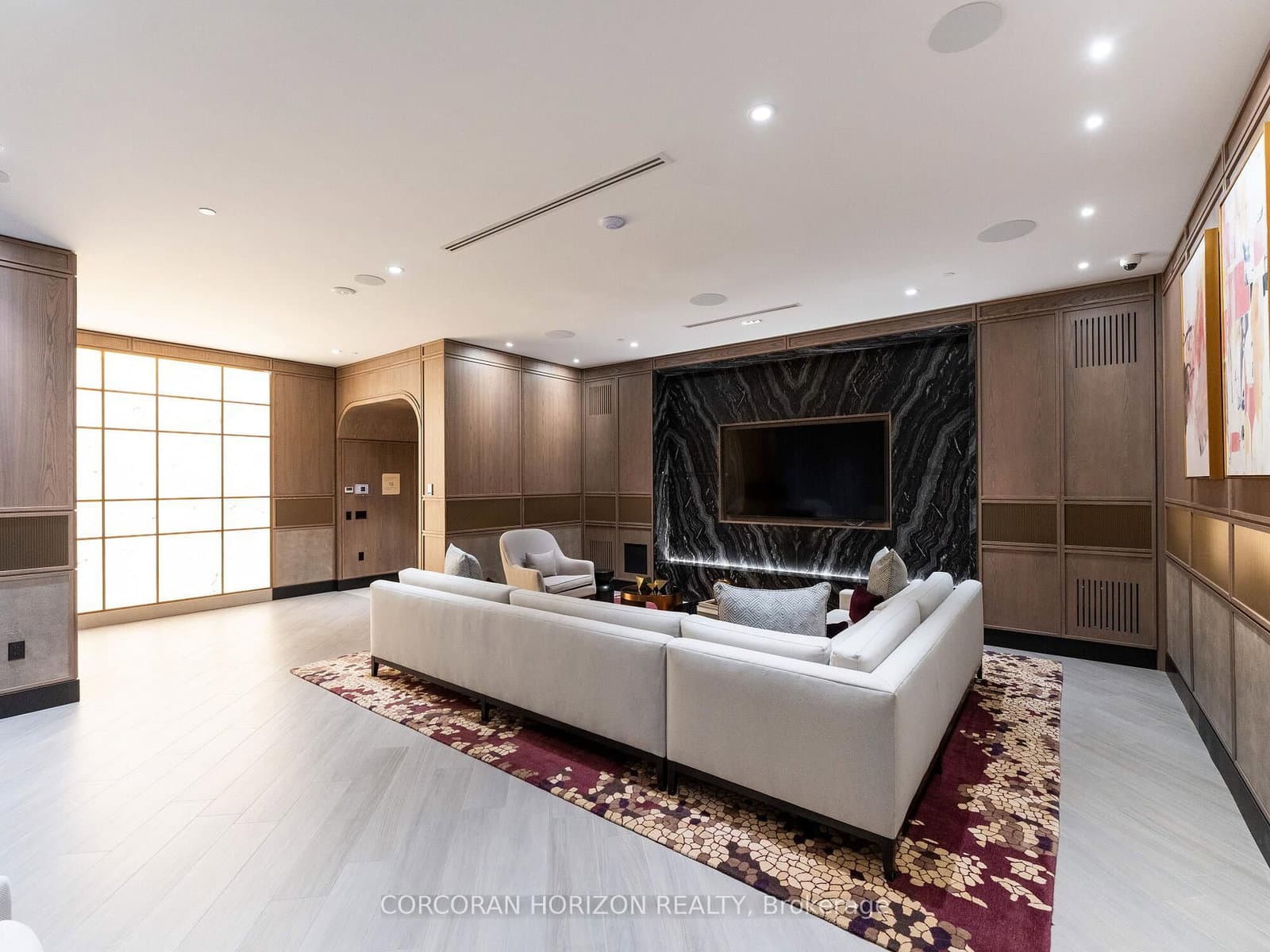 30 Inn On The Park Drive, Unit 221 thumbnail 45