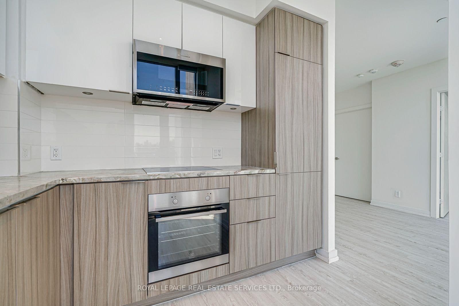 223 St Clair Avenue W, Unit 1110 thumbnail 11
