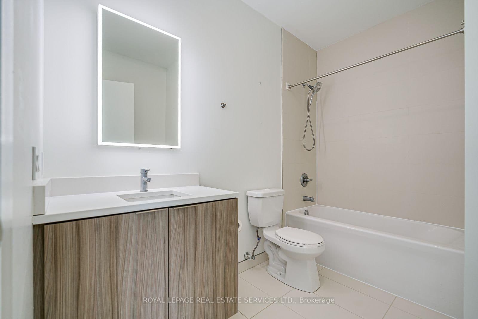 223 St Clair Avenue W, Unit 1110 thumbnail 15