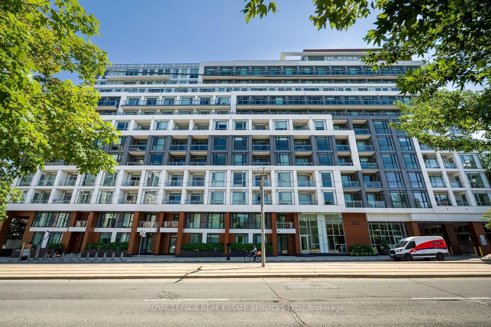 223 St Clair Avenue W, Unit 1110 thumbnail 22