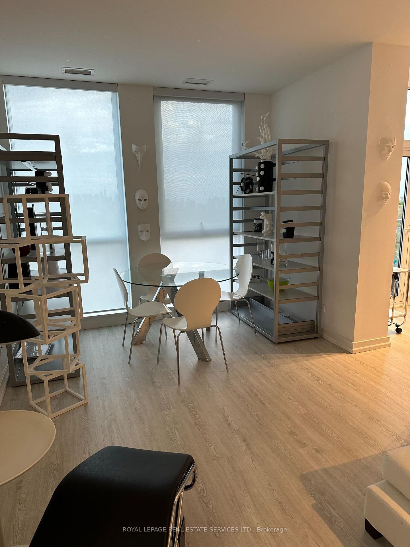 223 St Clair Avenue W, Unit 1110 thumbnail 4