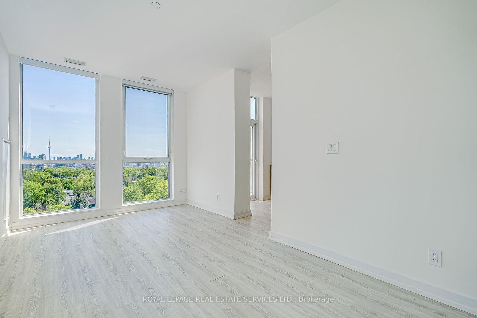 223 St Clair Avenue W, Unit 1110 thumbnail 5