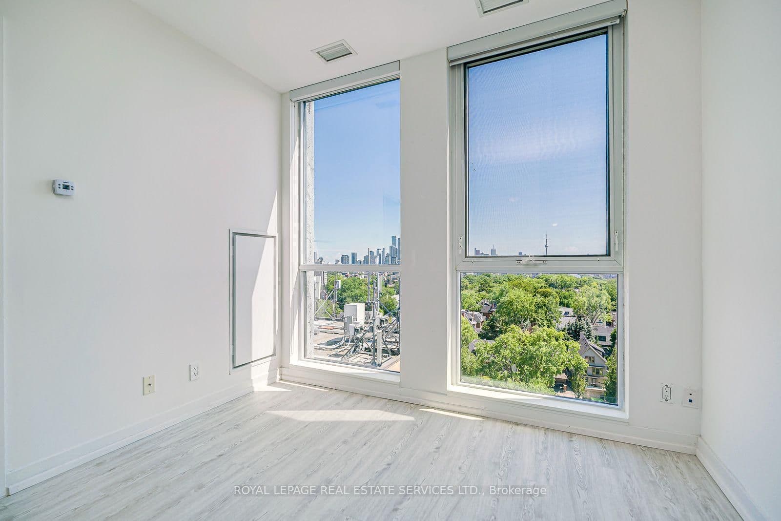 223 St Clair Avenue W, Unit 1110 thumbnail 8