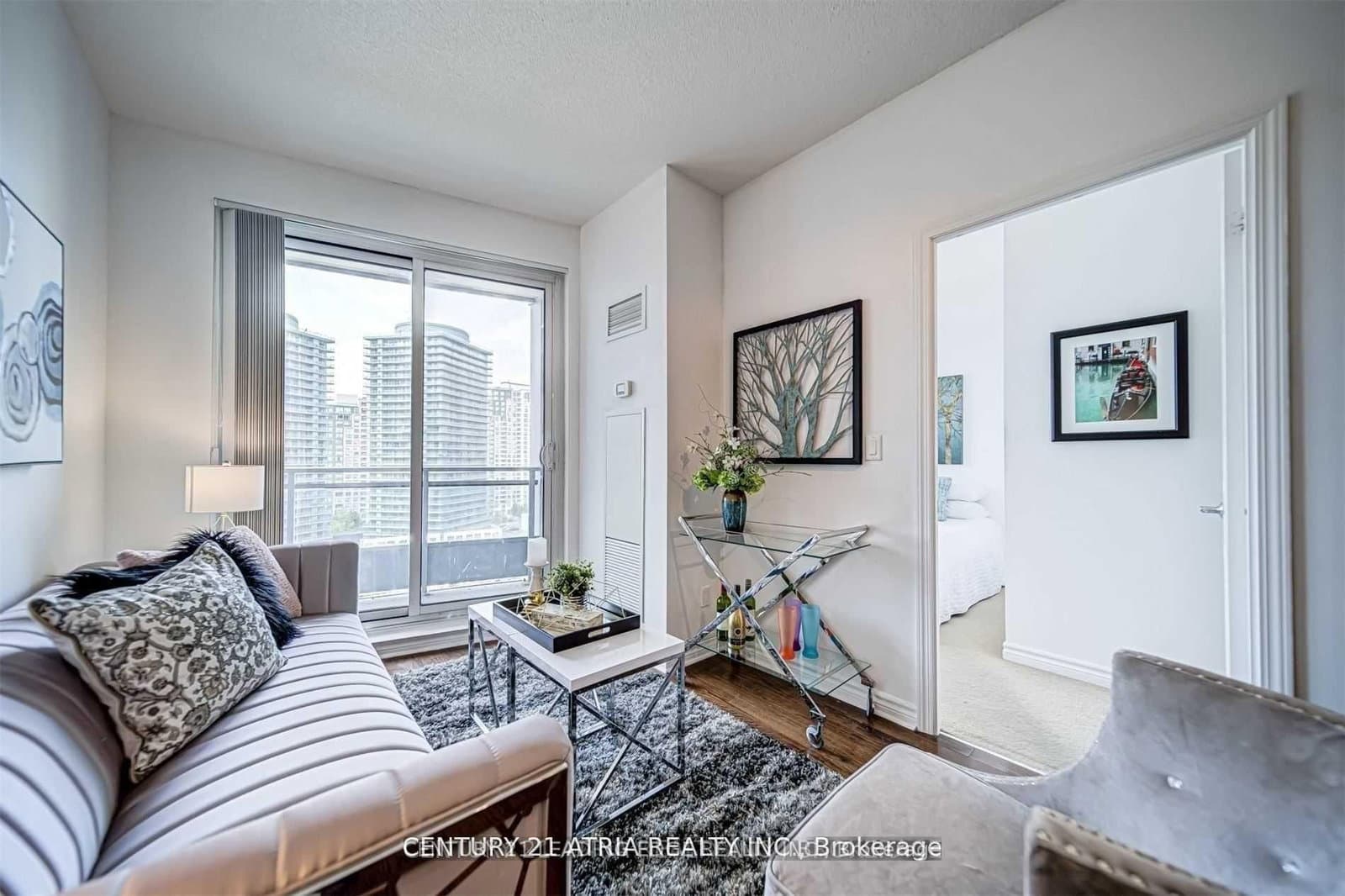 18 Holmes Avenue, Unit 1109 thumbnail 3