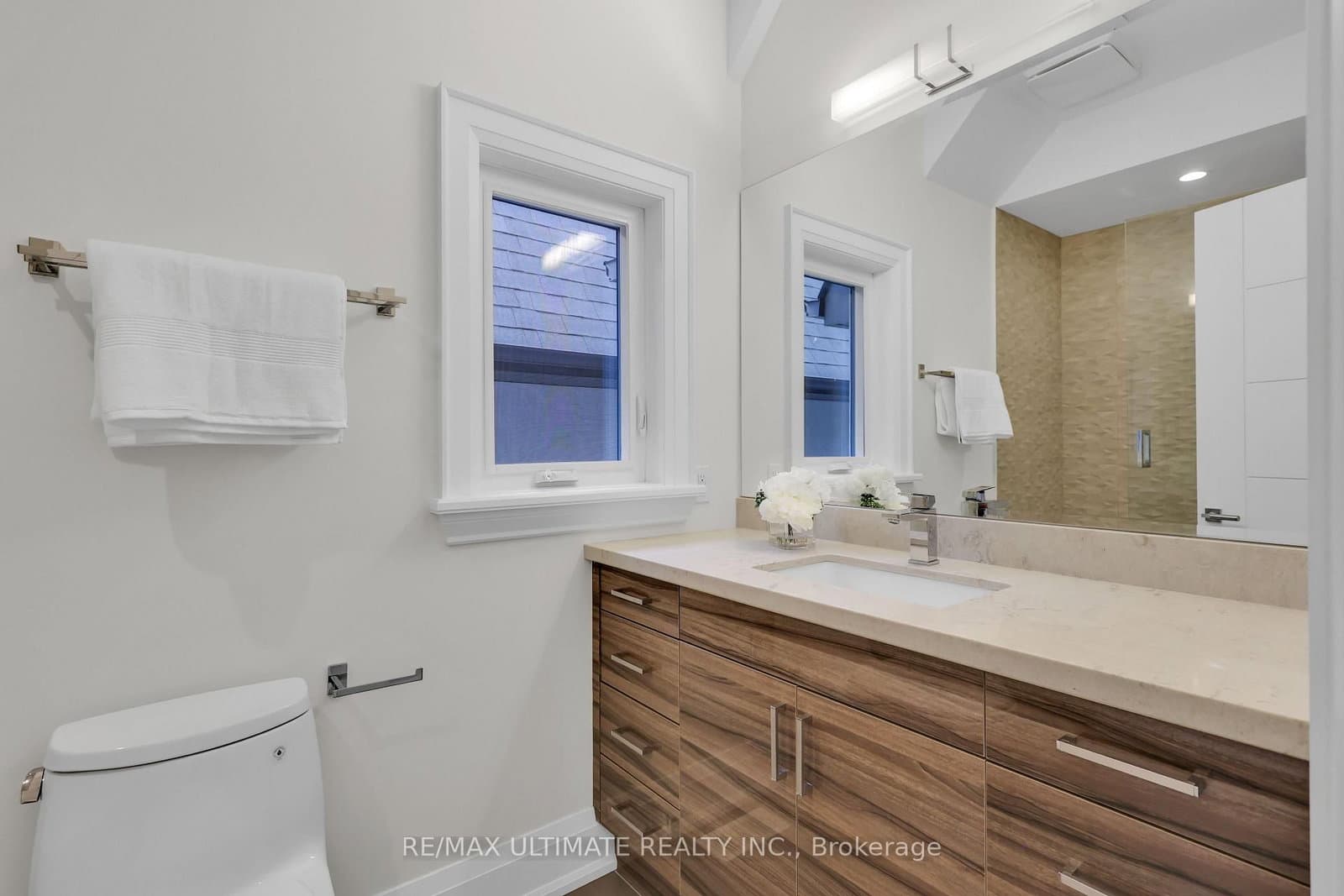 743 Glencairn Avenue thumbnail 30