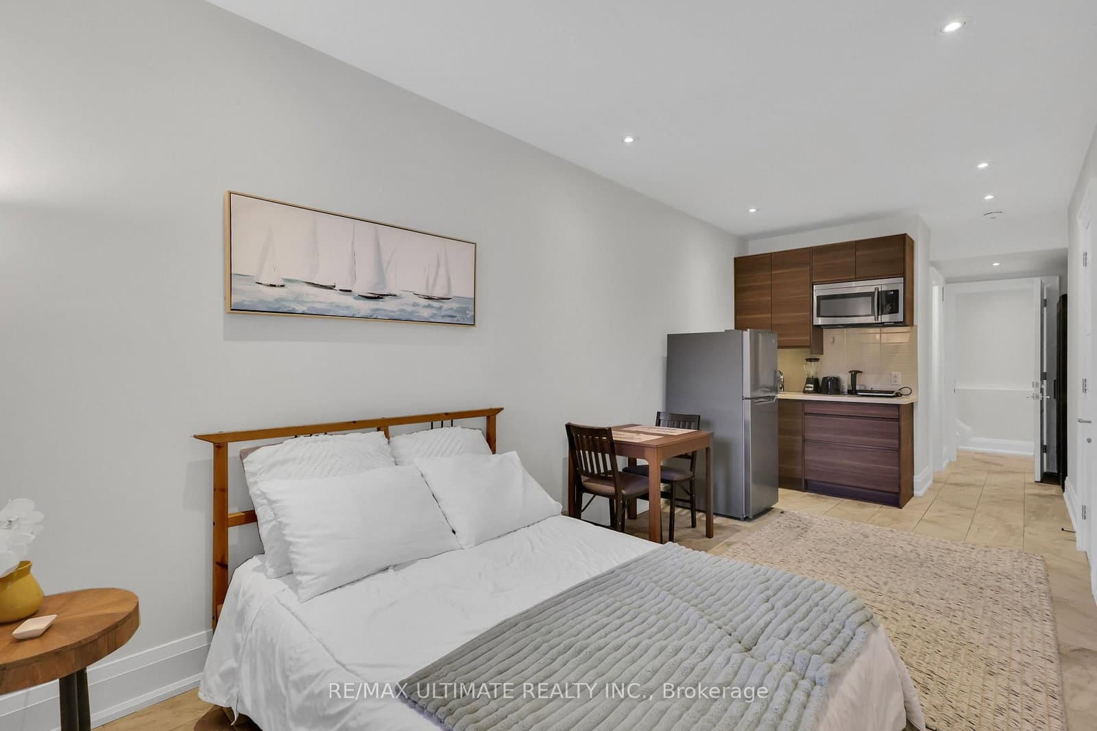 743 Glencairn Avenue thumbnail 39