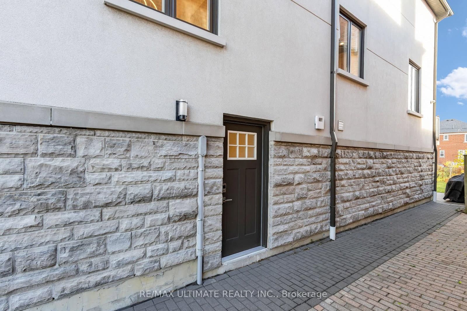 743 Glencairn Avenue thumbnail 45
