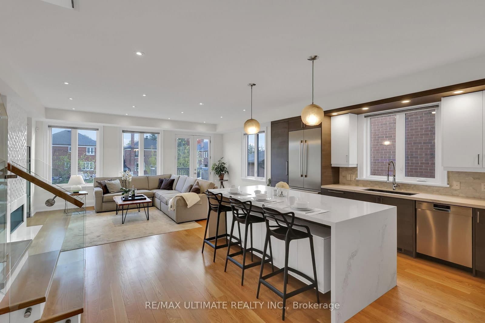 743 Glencairn Avenue thumbnail 7