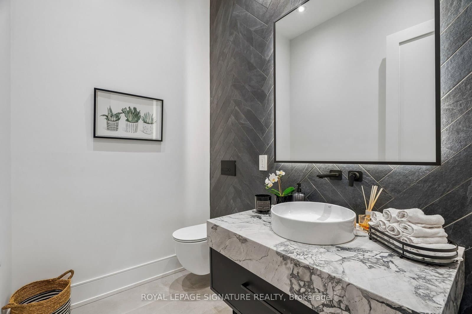 115 Whitmore Avenue thumbnail 20