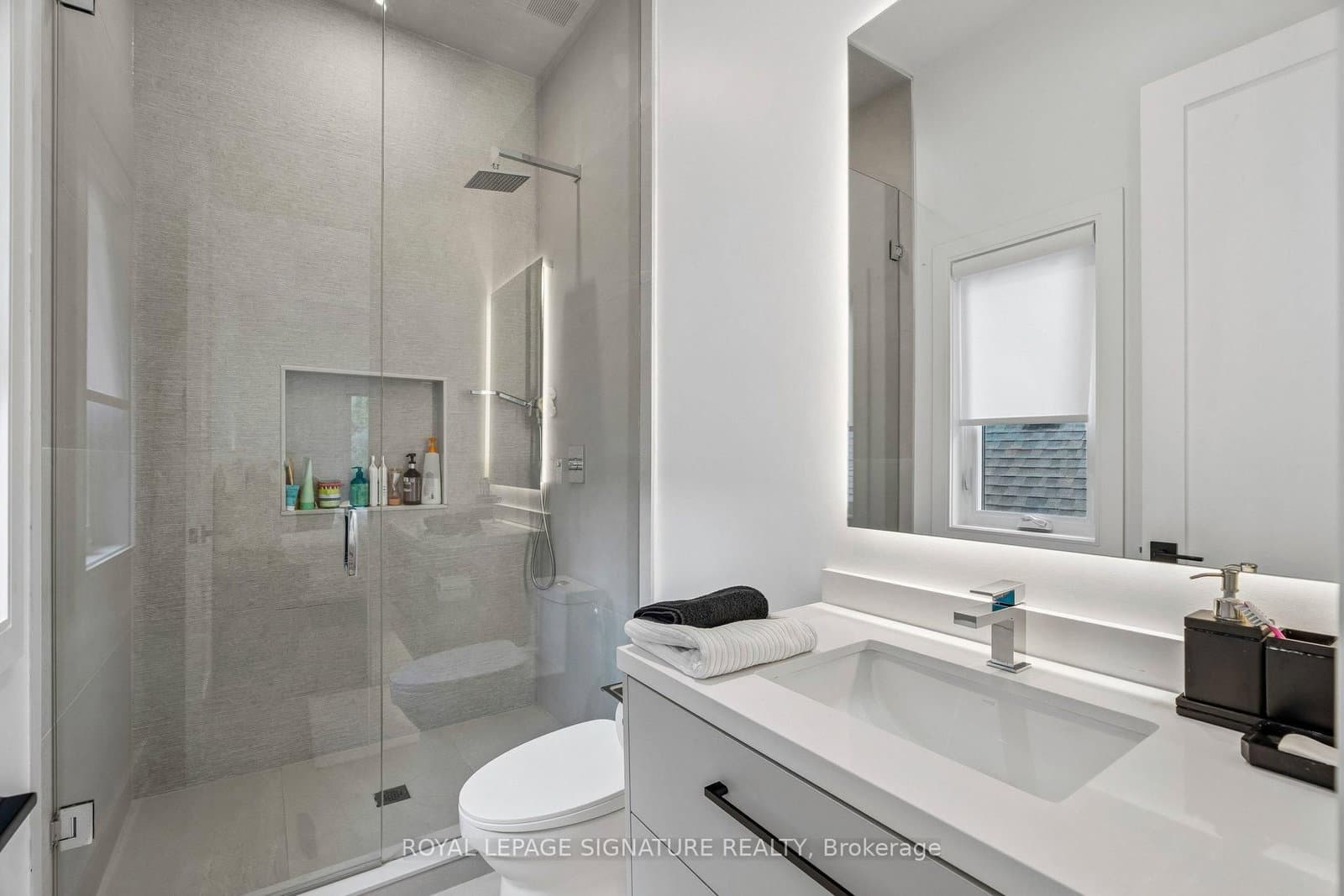 115 Whitmore Avenue thumbnail 31