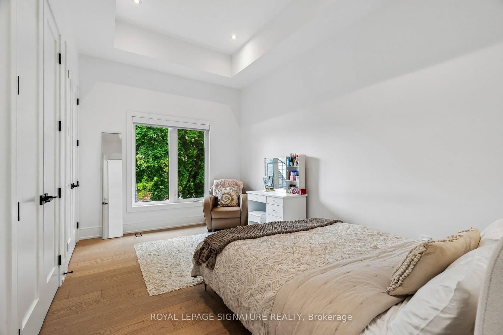 115 Whitmore Avenue thumbnail 32