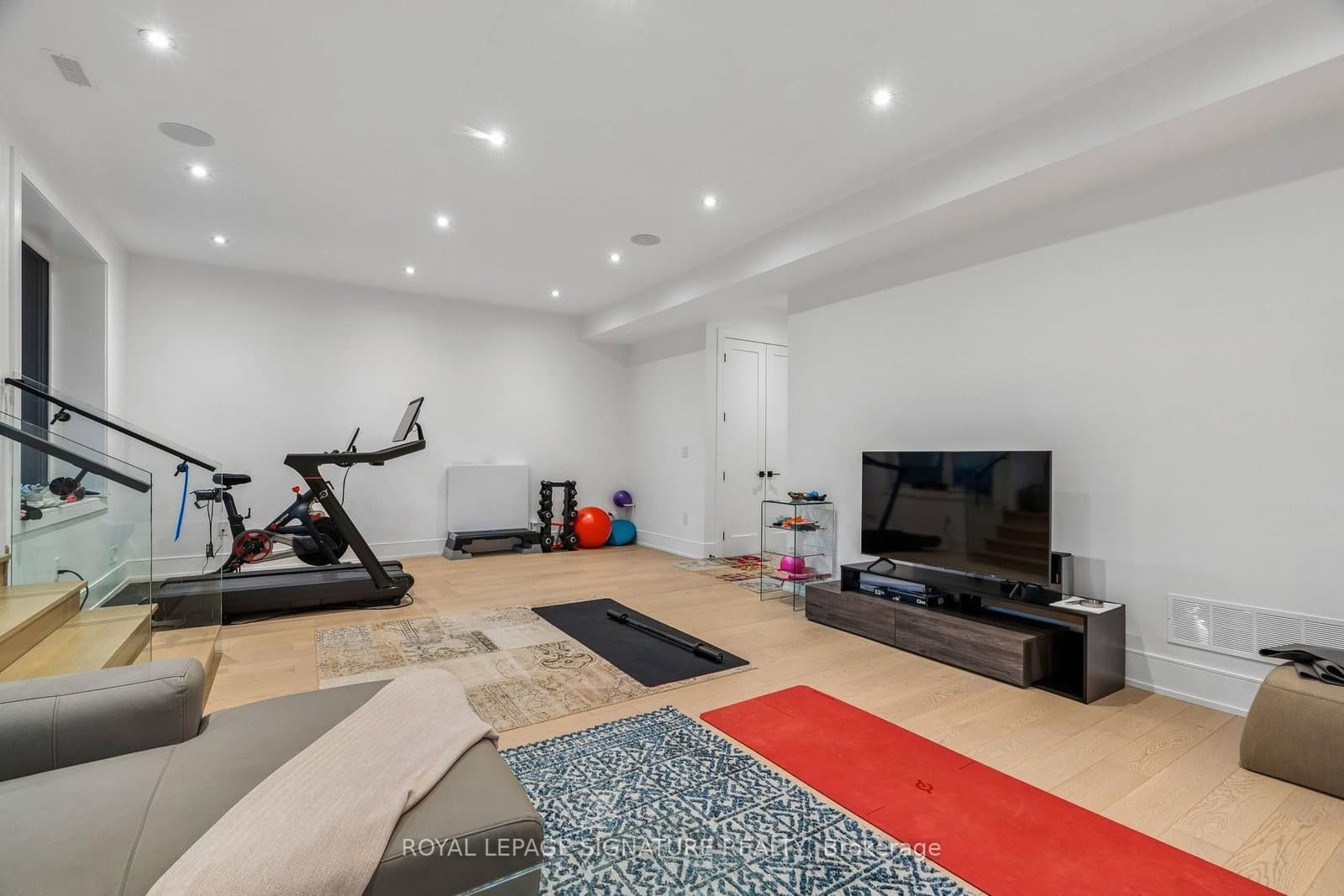 115 Whitmore Avenue thumbnail 40