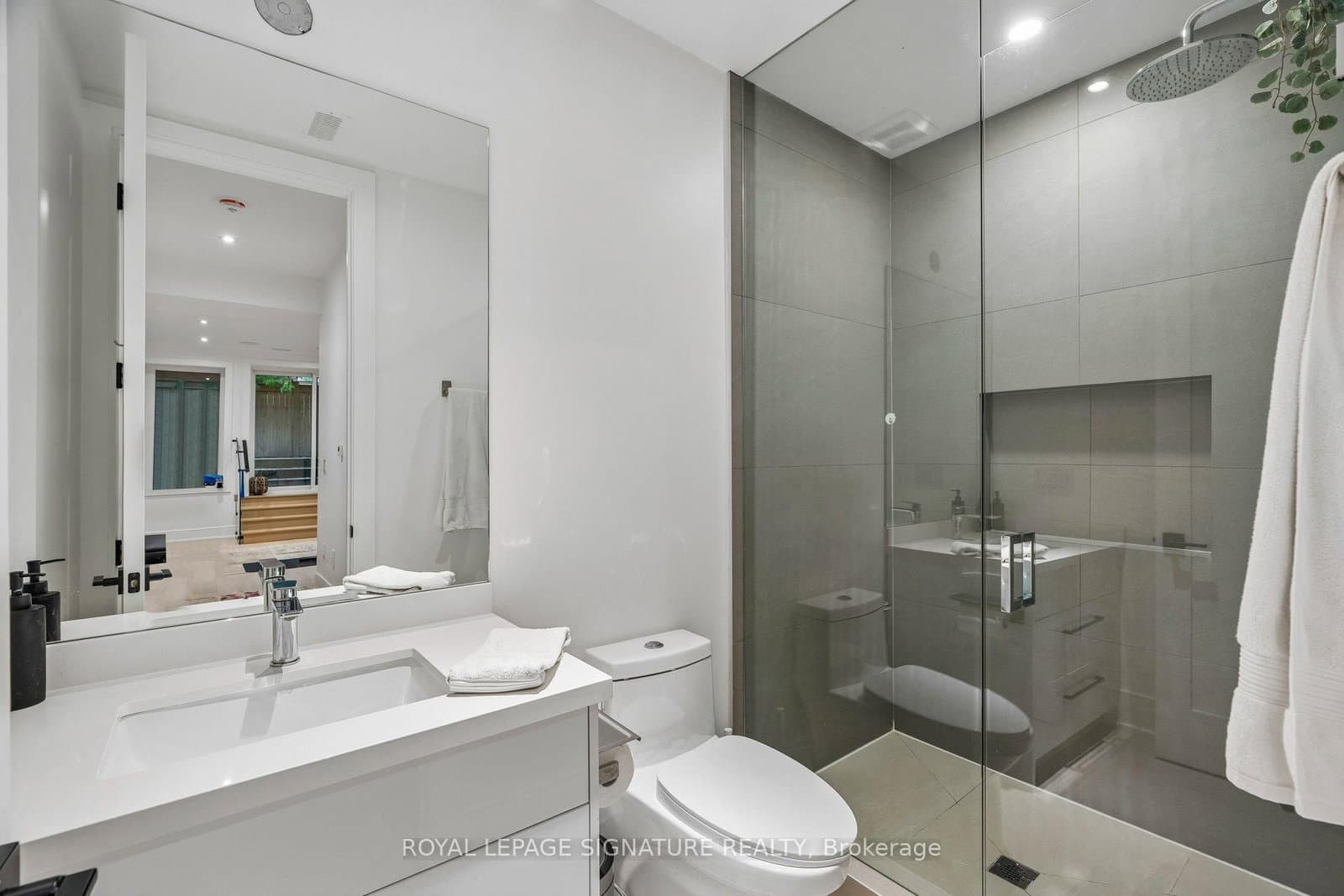 115 Whitmore Avenue thumbnail 41