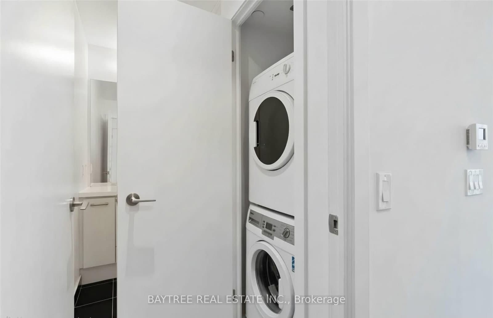 87 Peter Street, Unit 2908 thumbnail 12